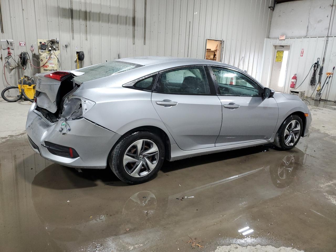 2019 HONDA CIVIC LX - Фото 3