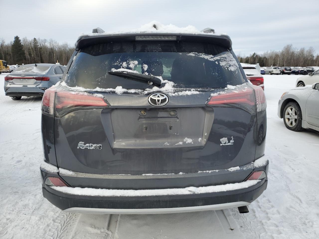 2016 TOYOTA RAV4 XLE - Фото 6