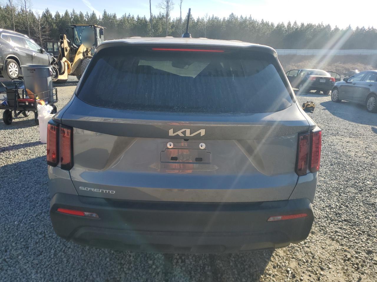 2023 KIA SORENTO LX - Фото 6