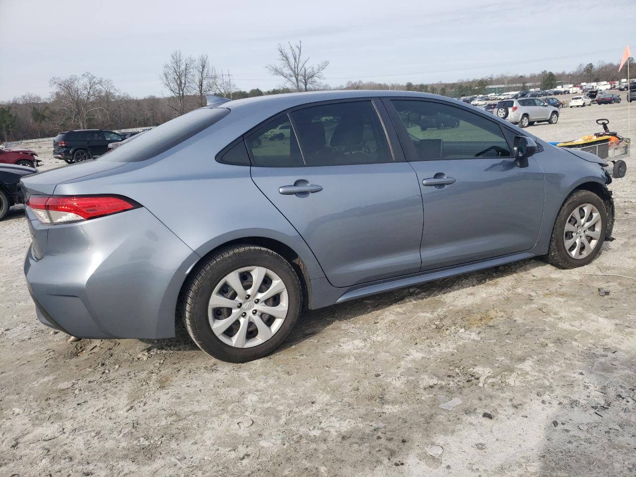 2021 TOYOTA COROLLA LE - Фото 3