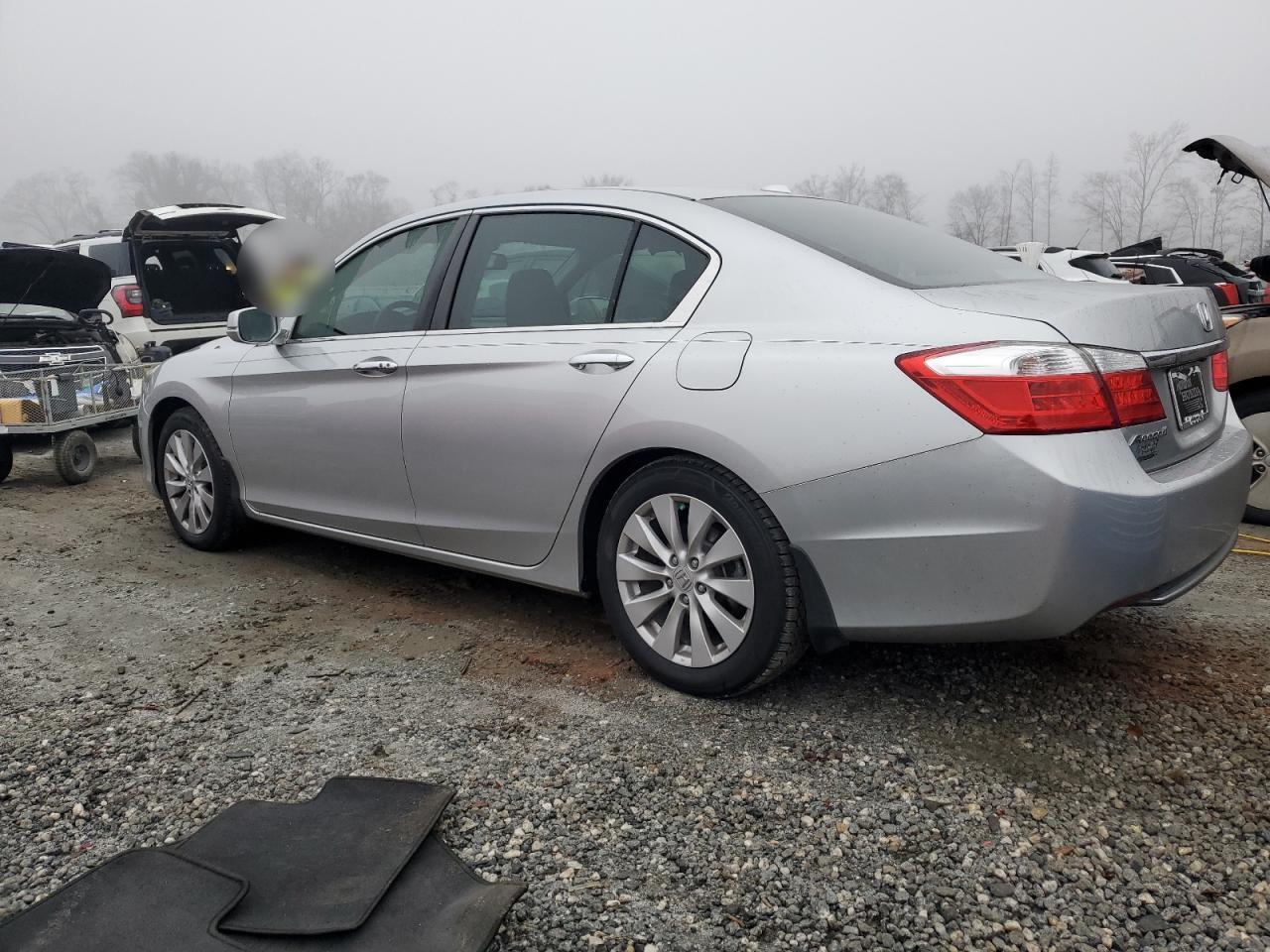 2015 HONDA ACCORD EXL - Image 2