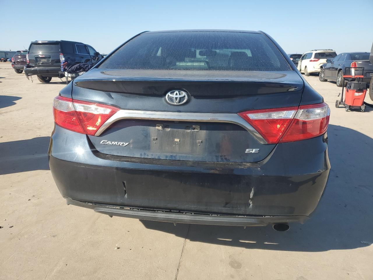 2017 TOYOTA CAMRY LE - Image 6