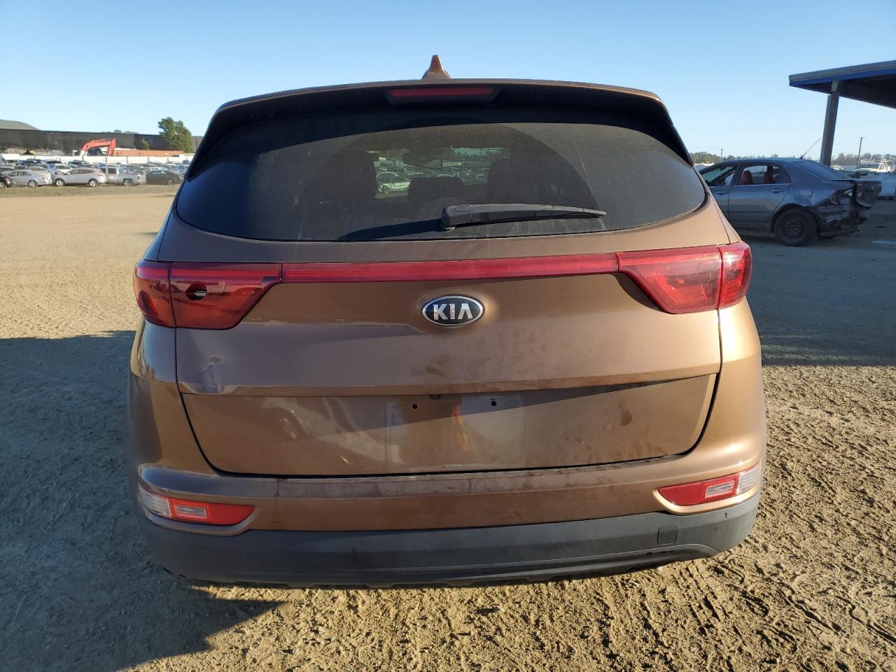 2017 KIA SPORTAGE L - Image 6