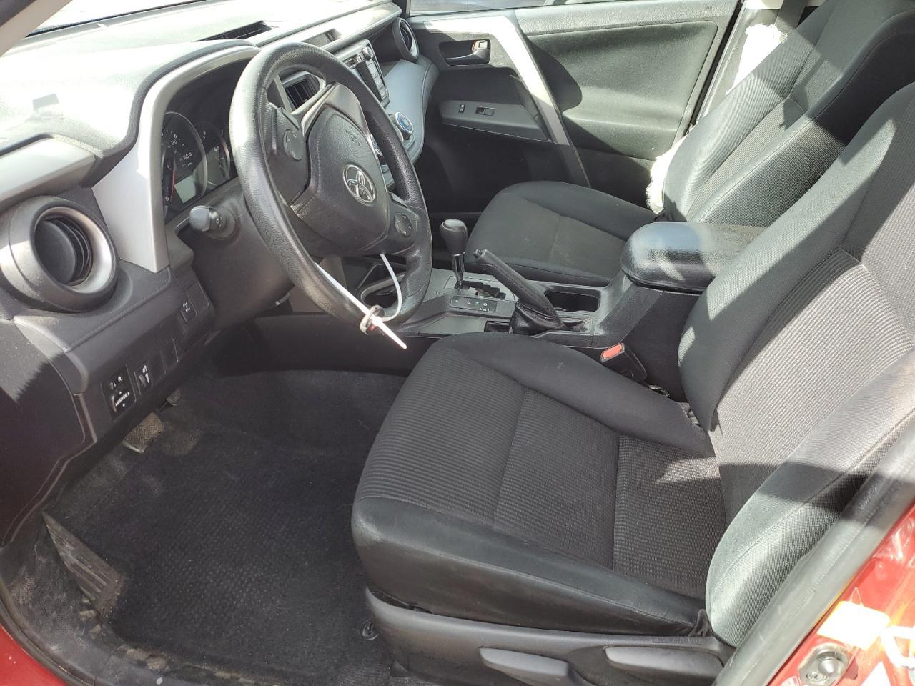 2016 TOYOTA RAV4 LE - Фото 7