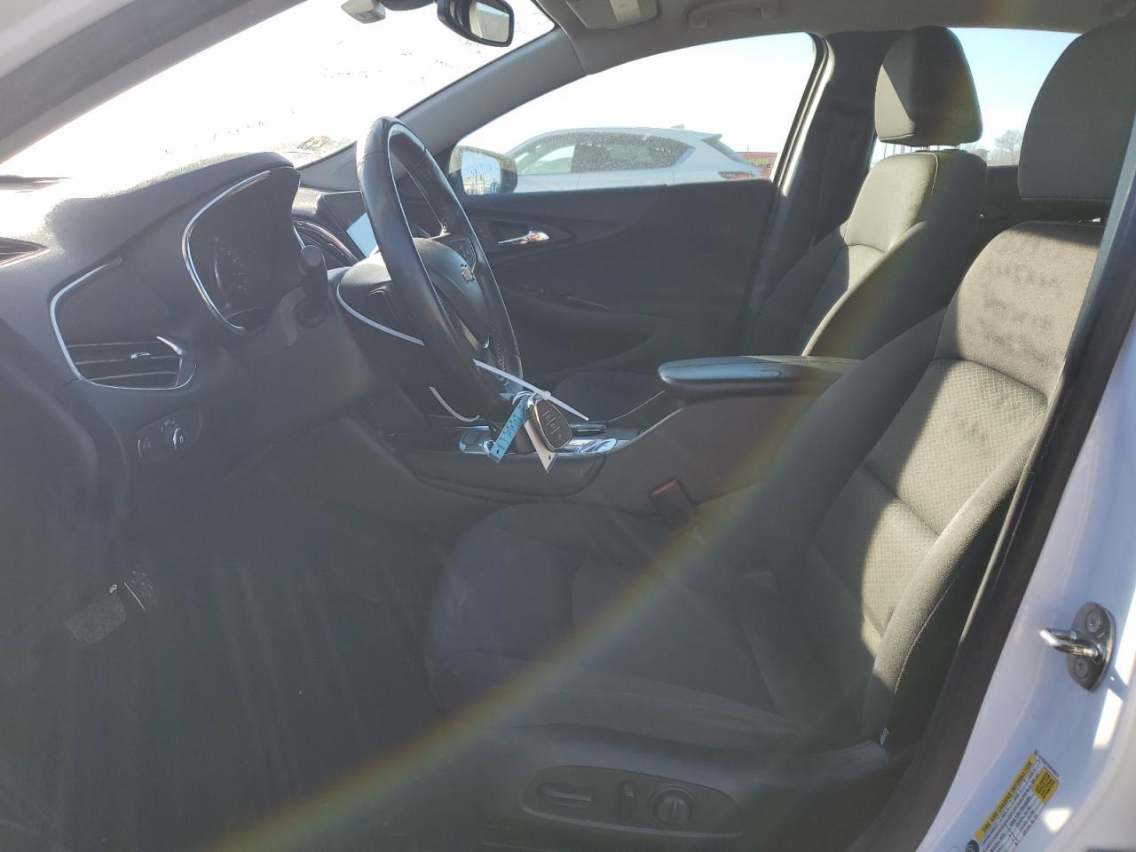 2017 CHEVROLET MALIBU LT - Image 7