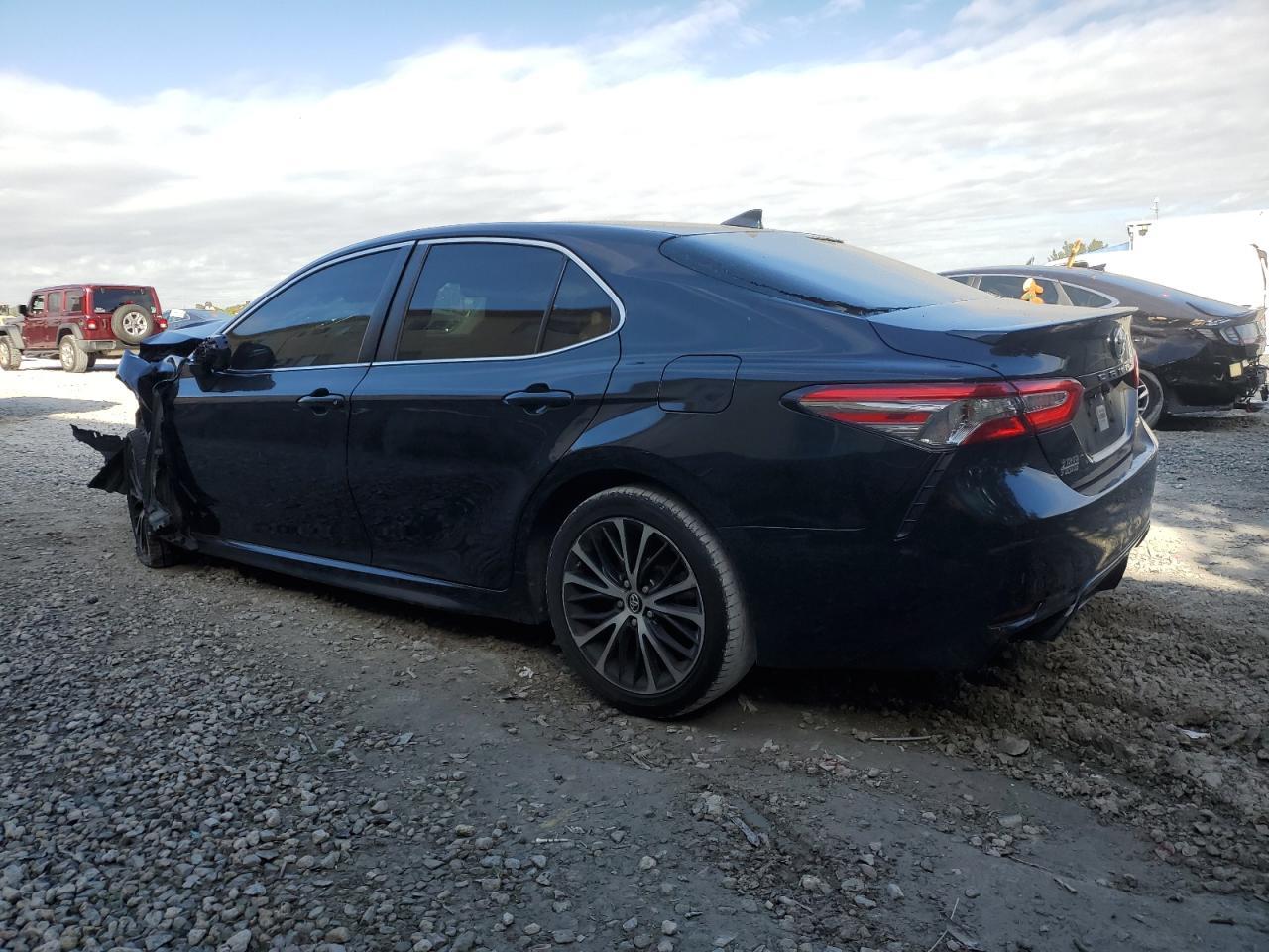 2019 TOYOTA CAMRY L - Image 2