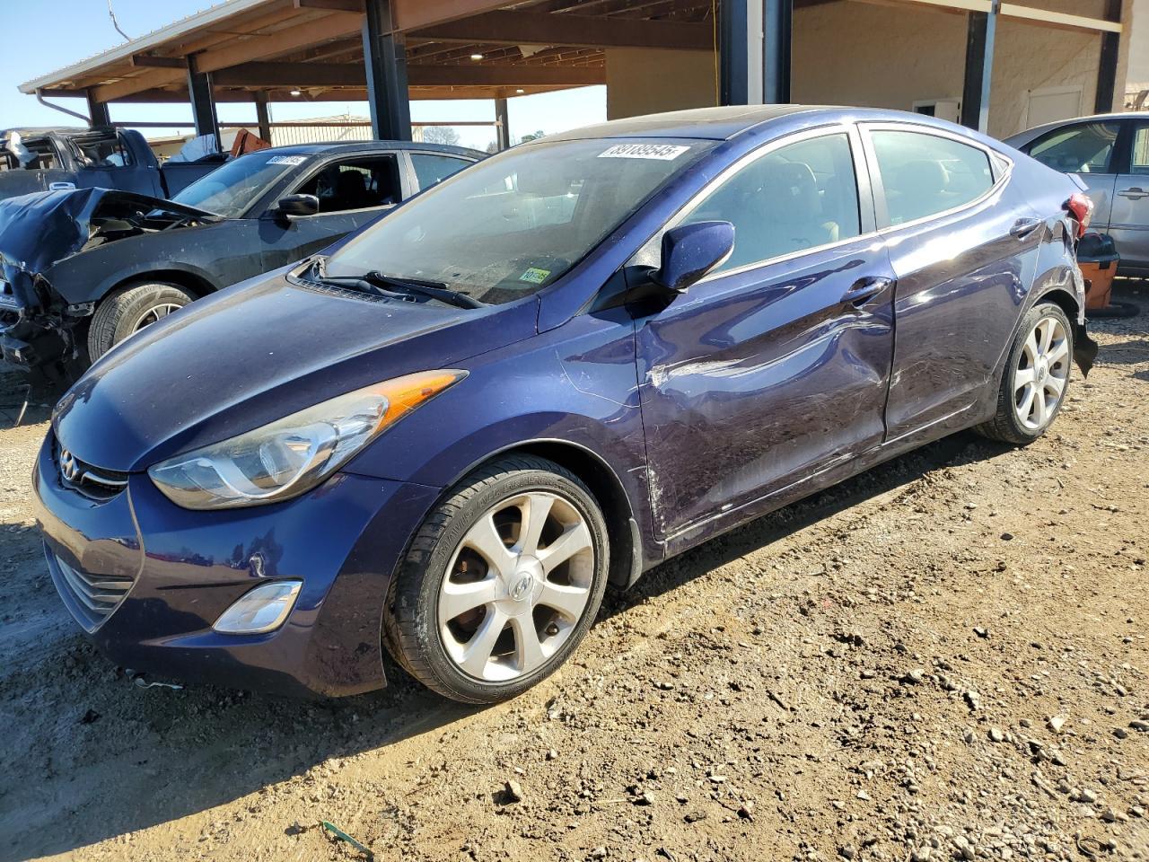 2013 HYUNDAI ELANTRA GL