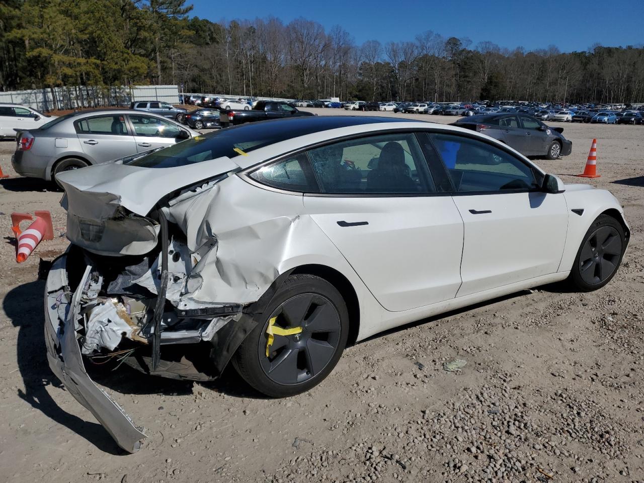 2023 TESLA MODEL 3 - Image 3