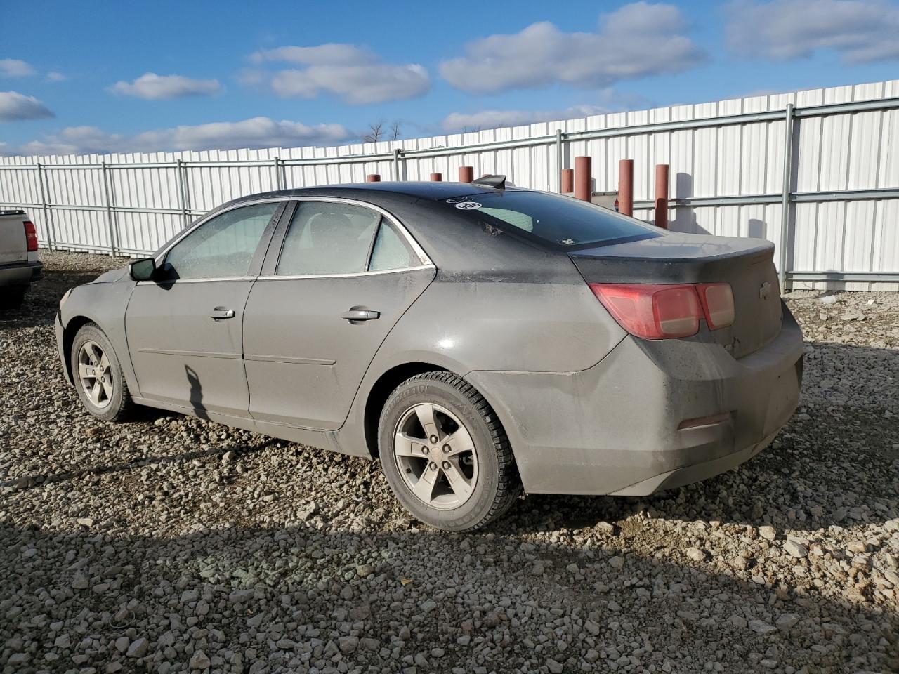2015 CHEVROLET MALIBU LS - Image 2