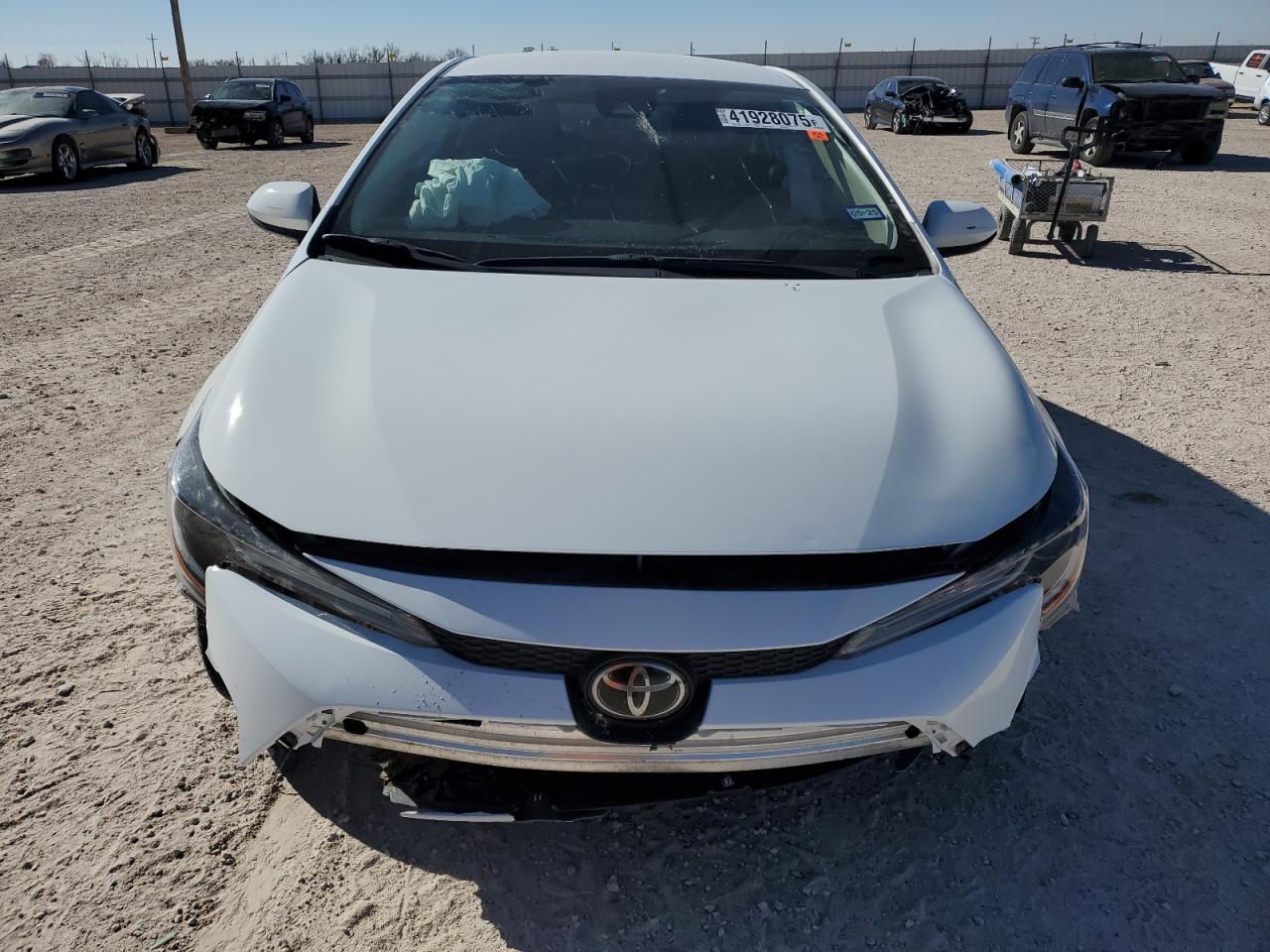 2022 TOYOTA COROLLA LE - Фото 5