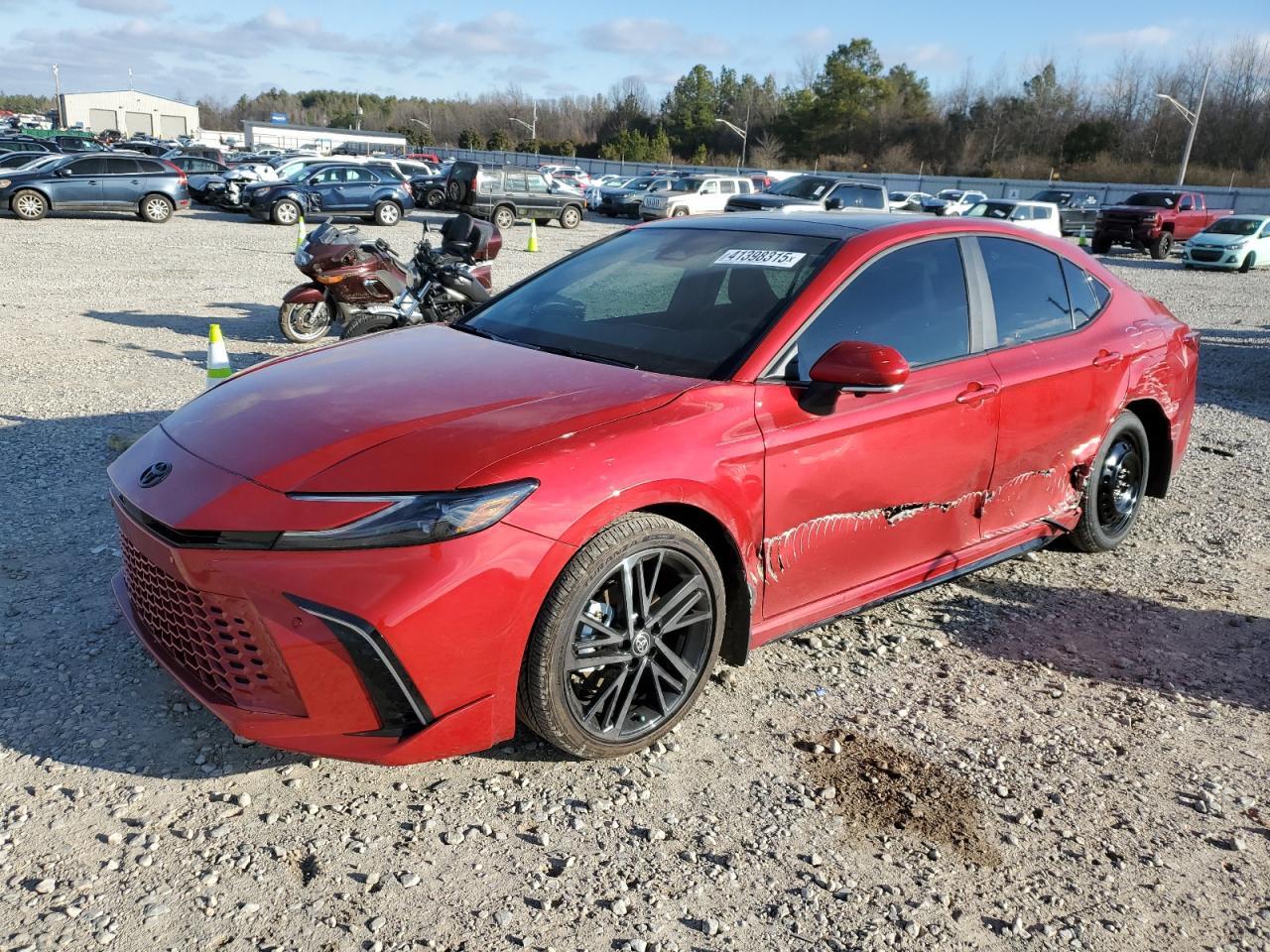 2025 TOYOTA CAMRY XSE