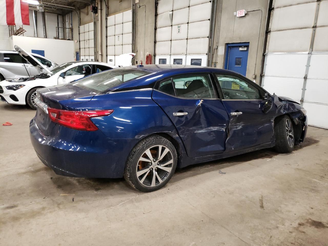 2017 NISSAN MAXIMA 3.5 - Фото 3
