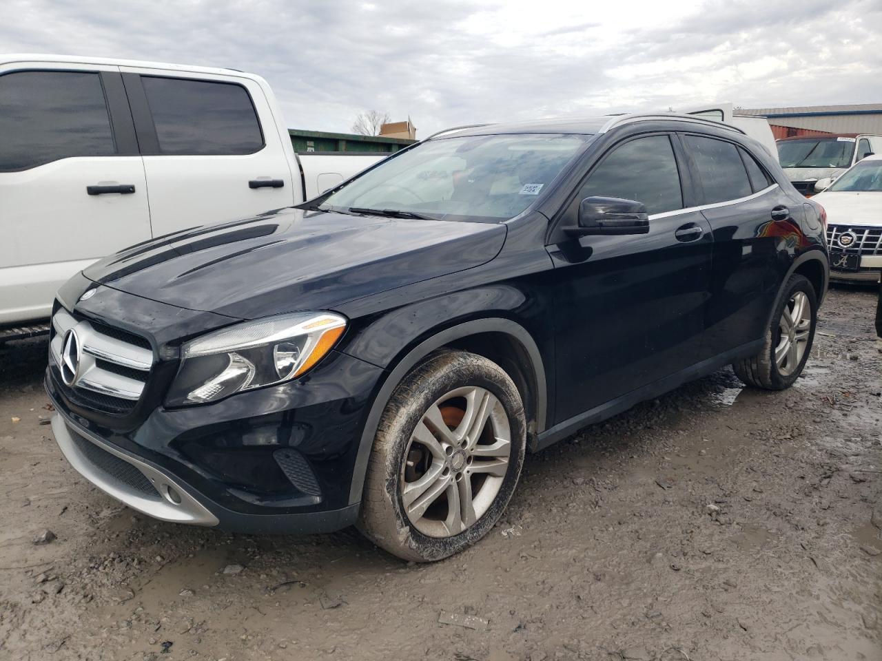 2015 MERCEDES-BENZ GLA 250 4M car image