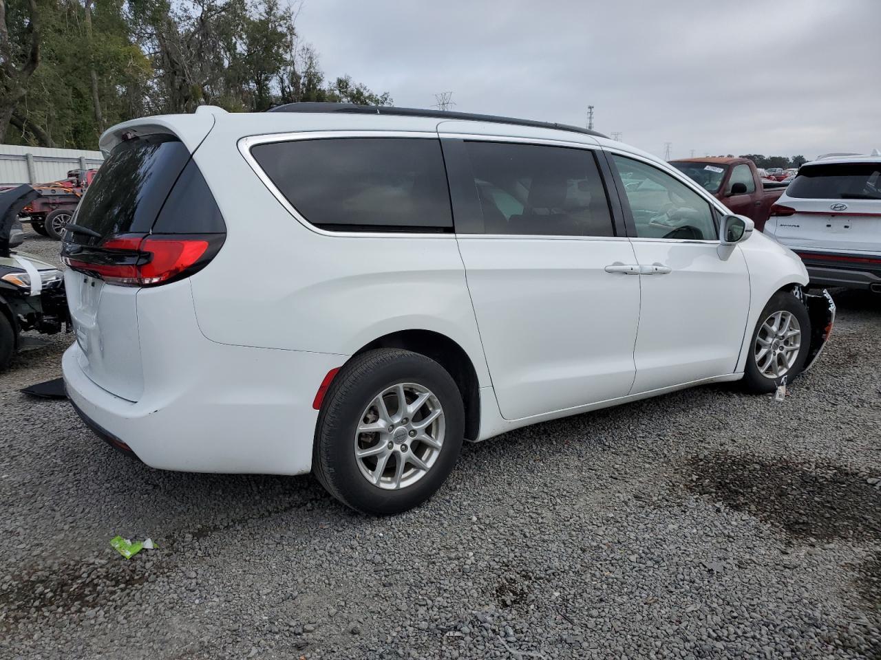 2022 CHRYSLER PACIFICA T - Image 3