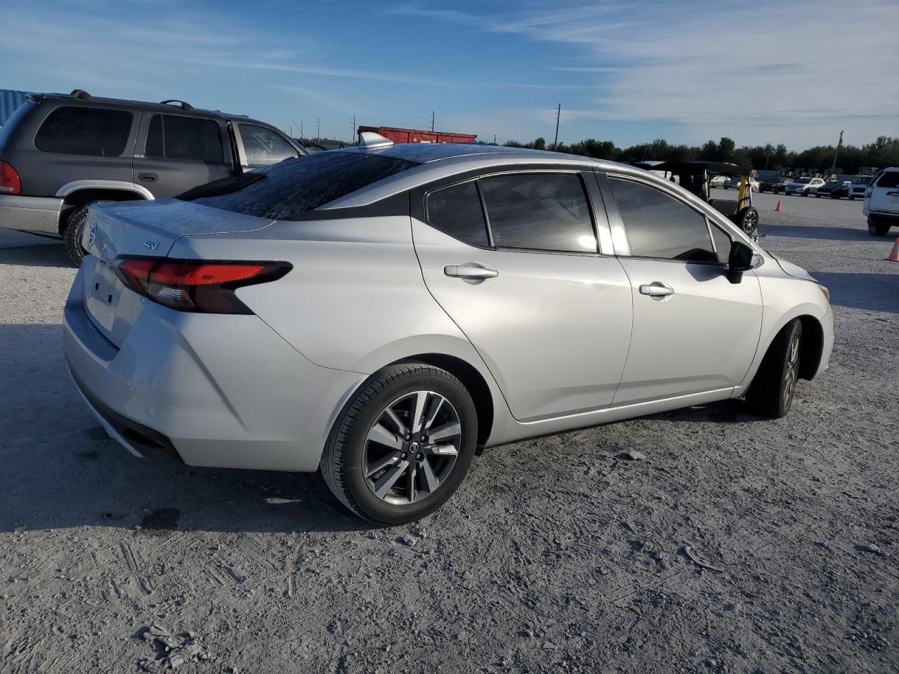 2021 NISSAN VERSA SV - Image 3