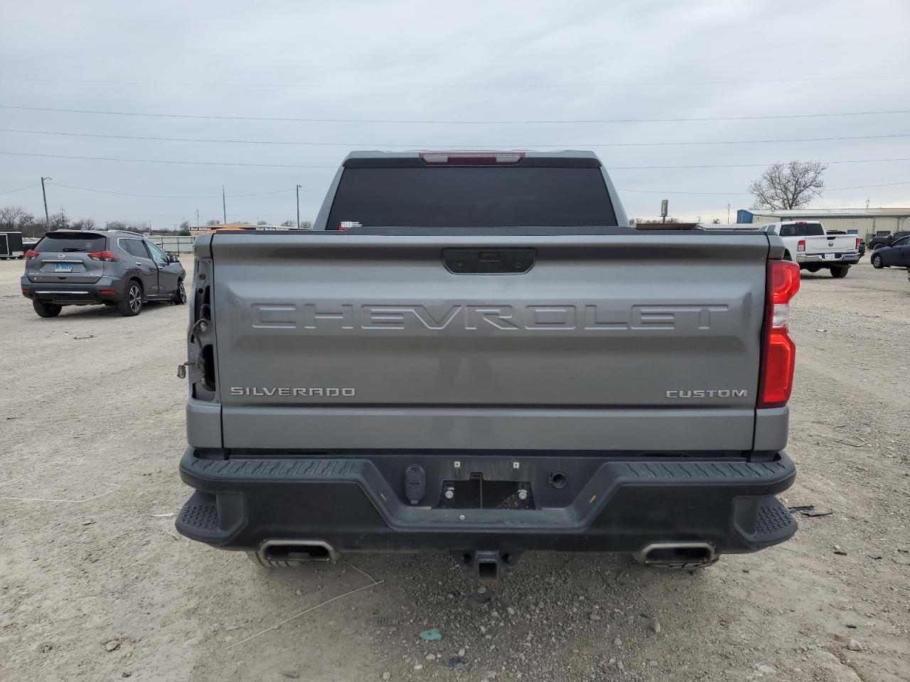 2021 CHEVROLET SILVERADO - Фото 6