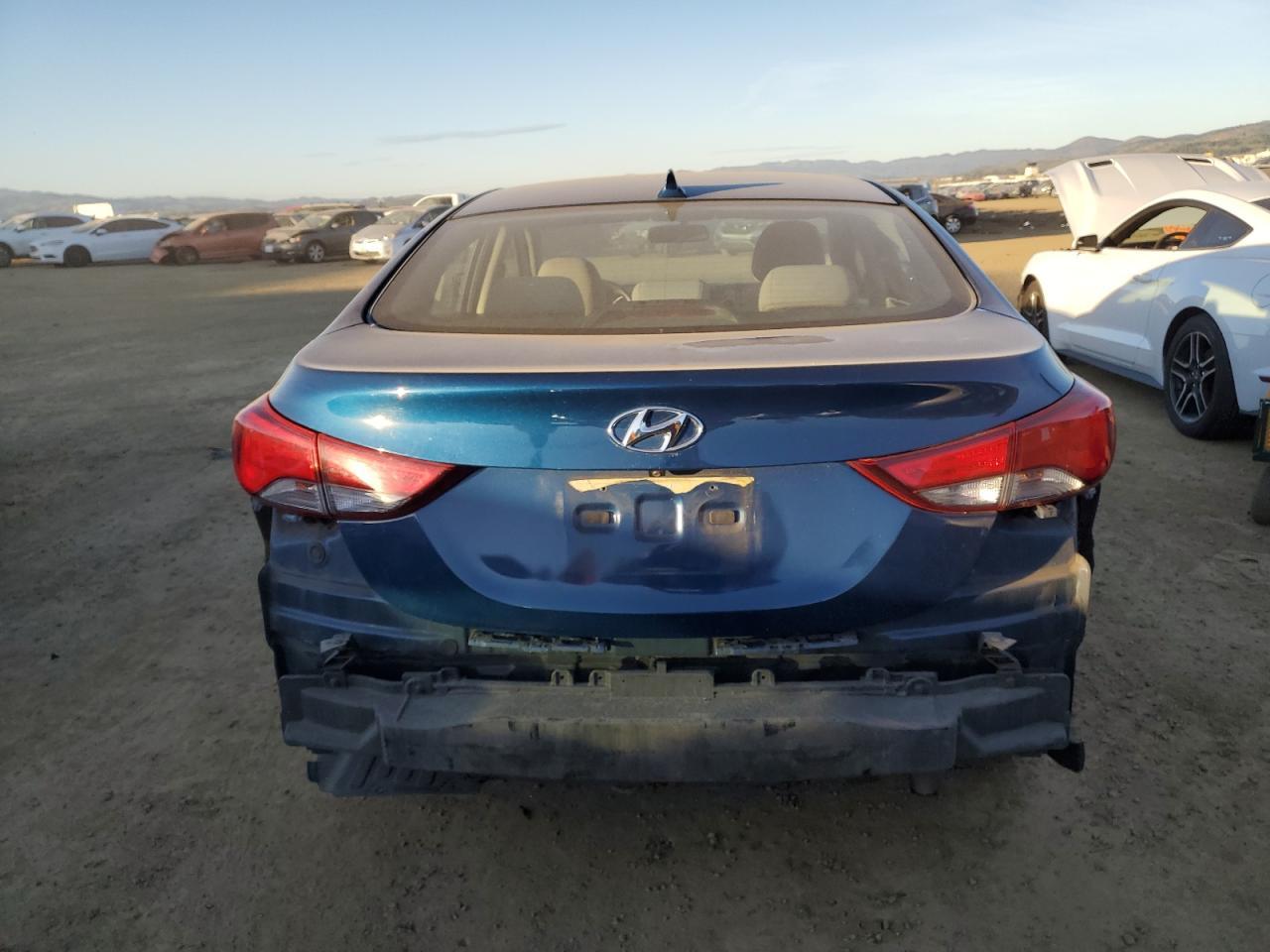 2014 HYUNDAI ELANTRA SE - Фото 6
