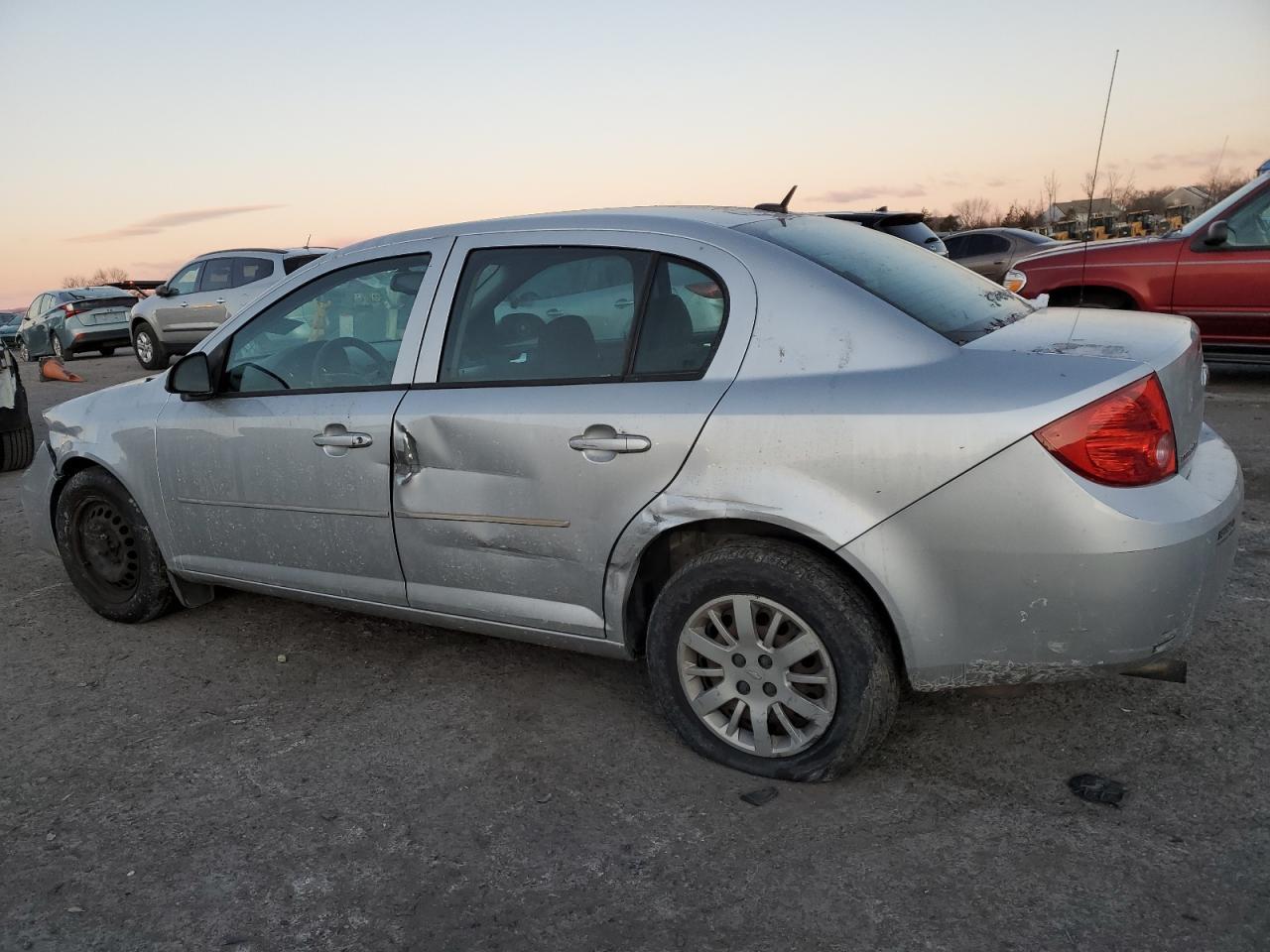 2010 CHEVROLET COBALT 1LT - Image 2