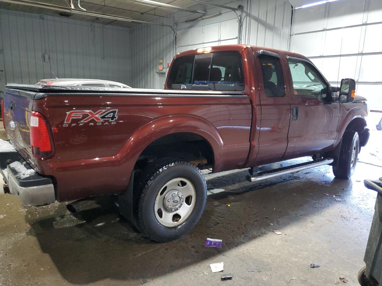 2016 FORD F250 SUPER - Фото 3
