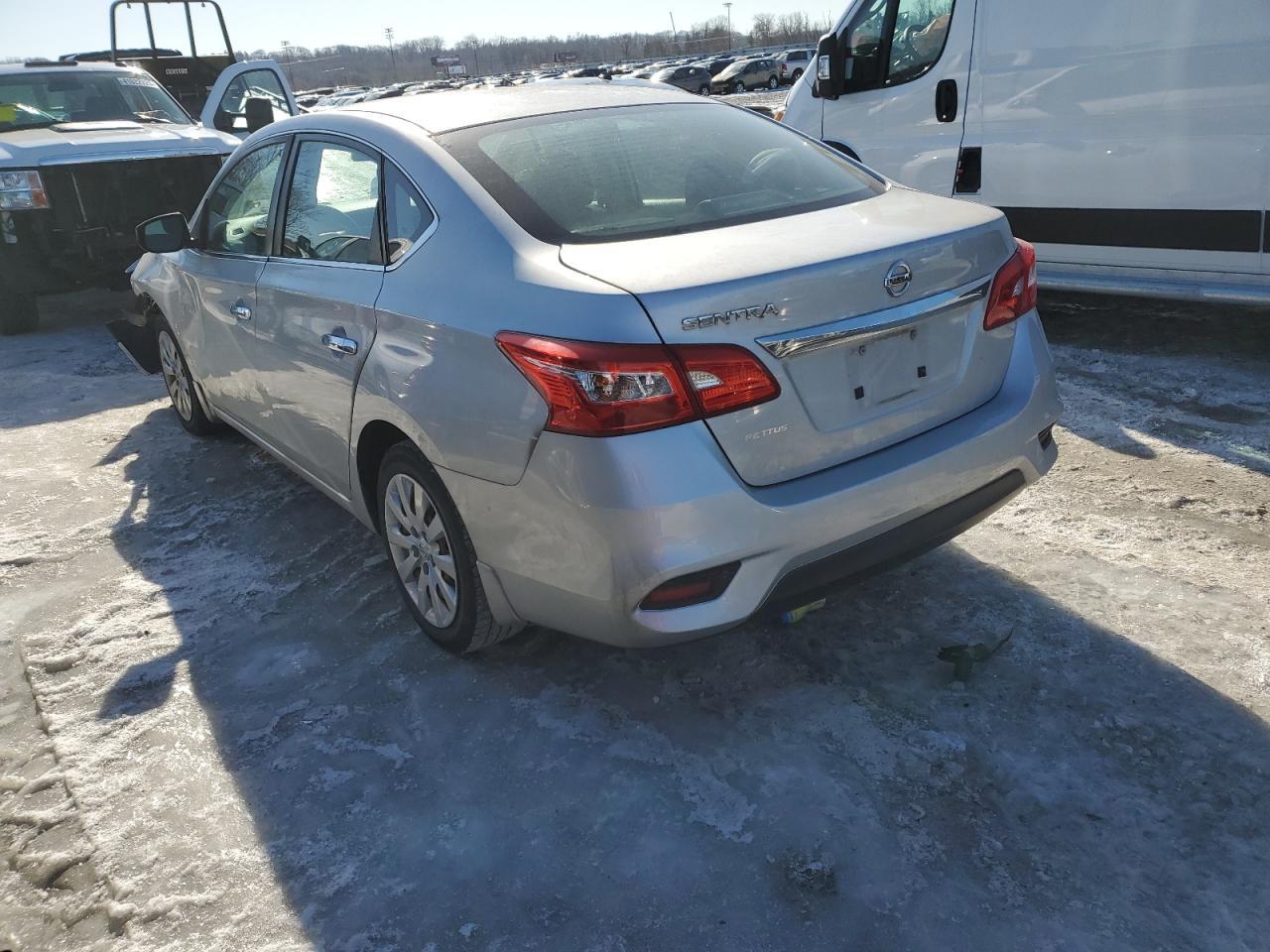 2017 NISSAN SENTRA S - Фото 2