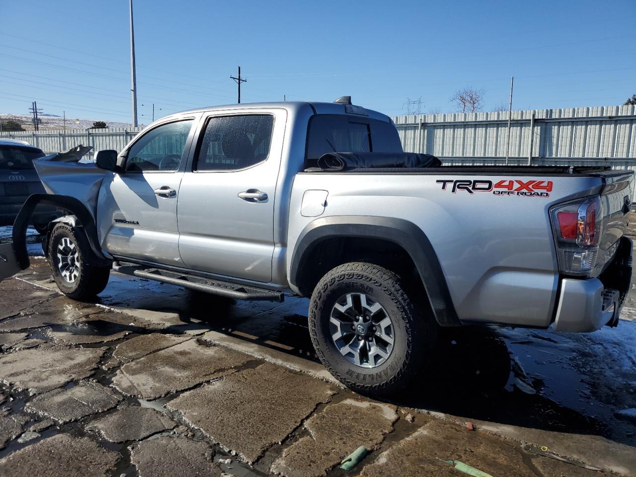 2023 TOYOTA TACOMA DOU - Фото 2
