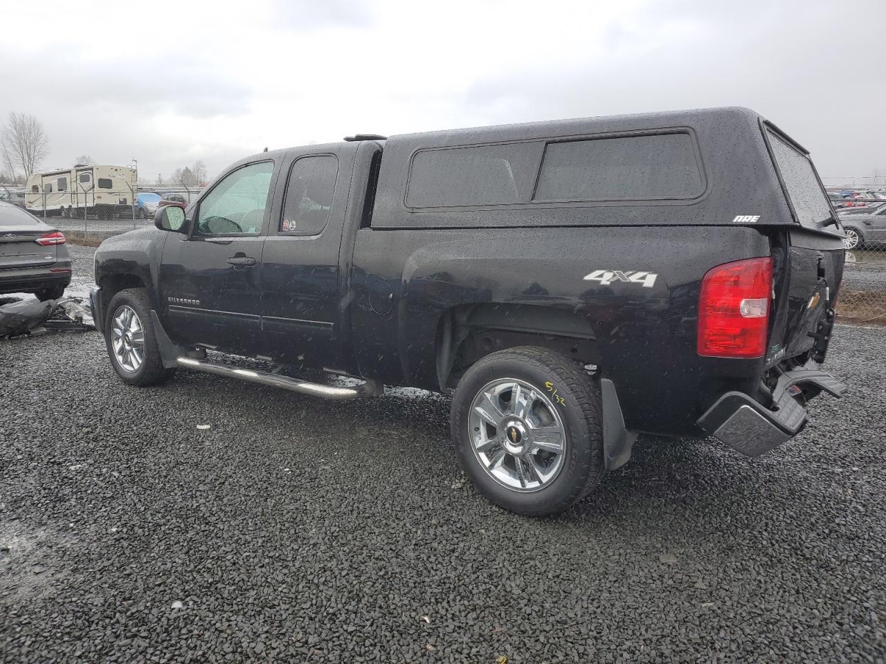 2012 CHEVROLET SILVERADO - Image 2
