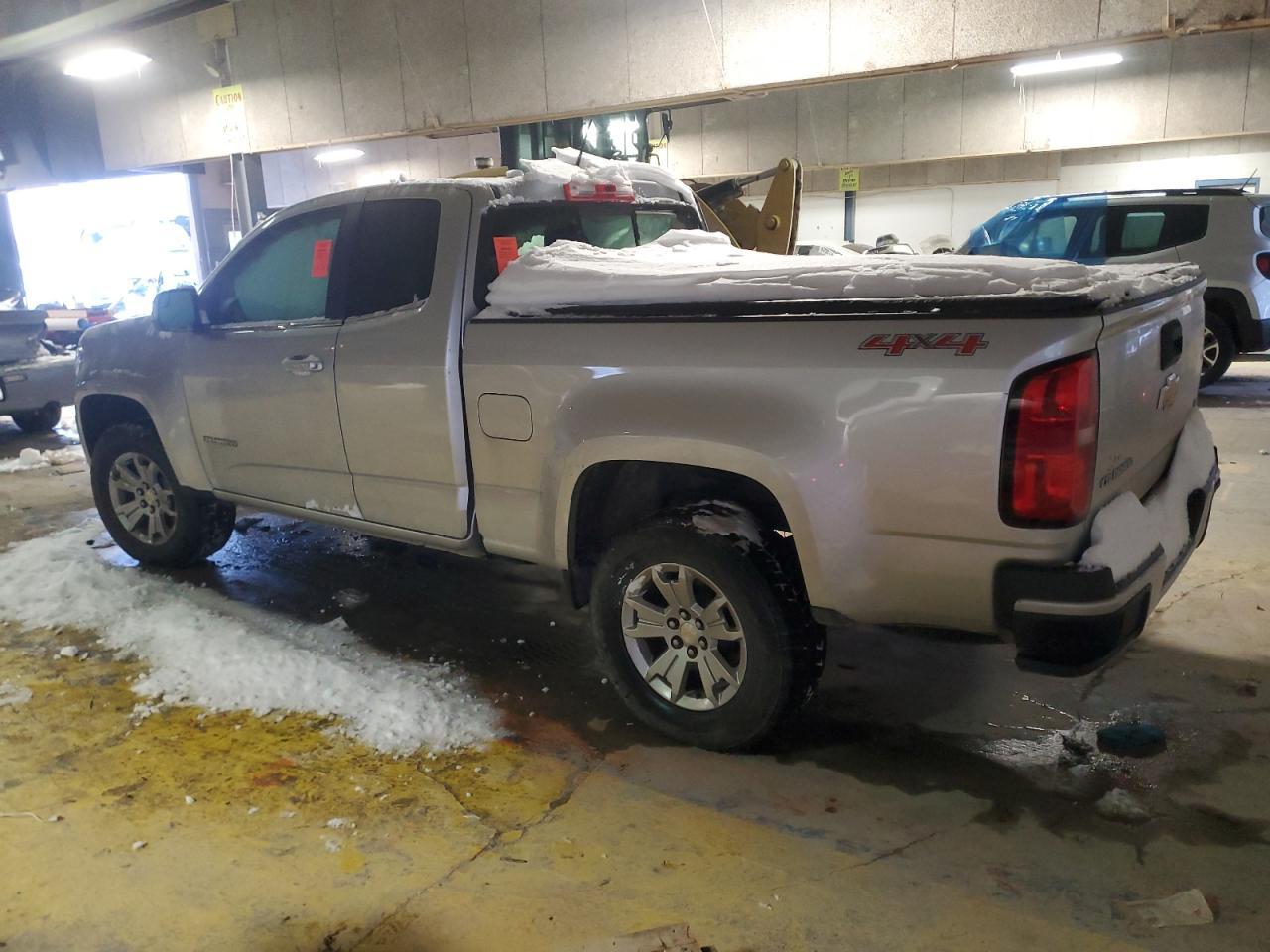 2016 CHEVROLET COLORADO L - Фото 2