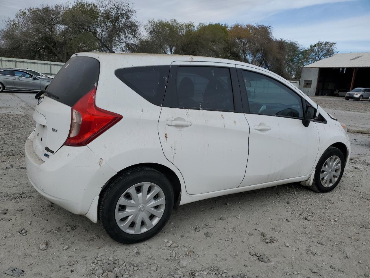 2015 NISSAN VERSA NOTE - Фото 3