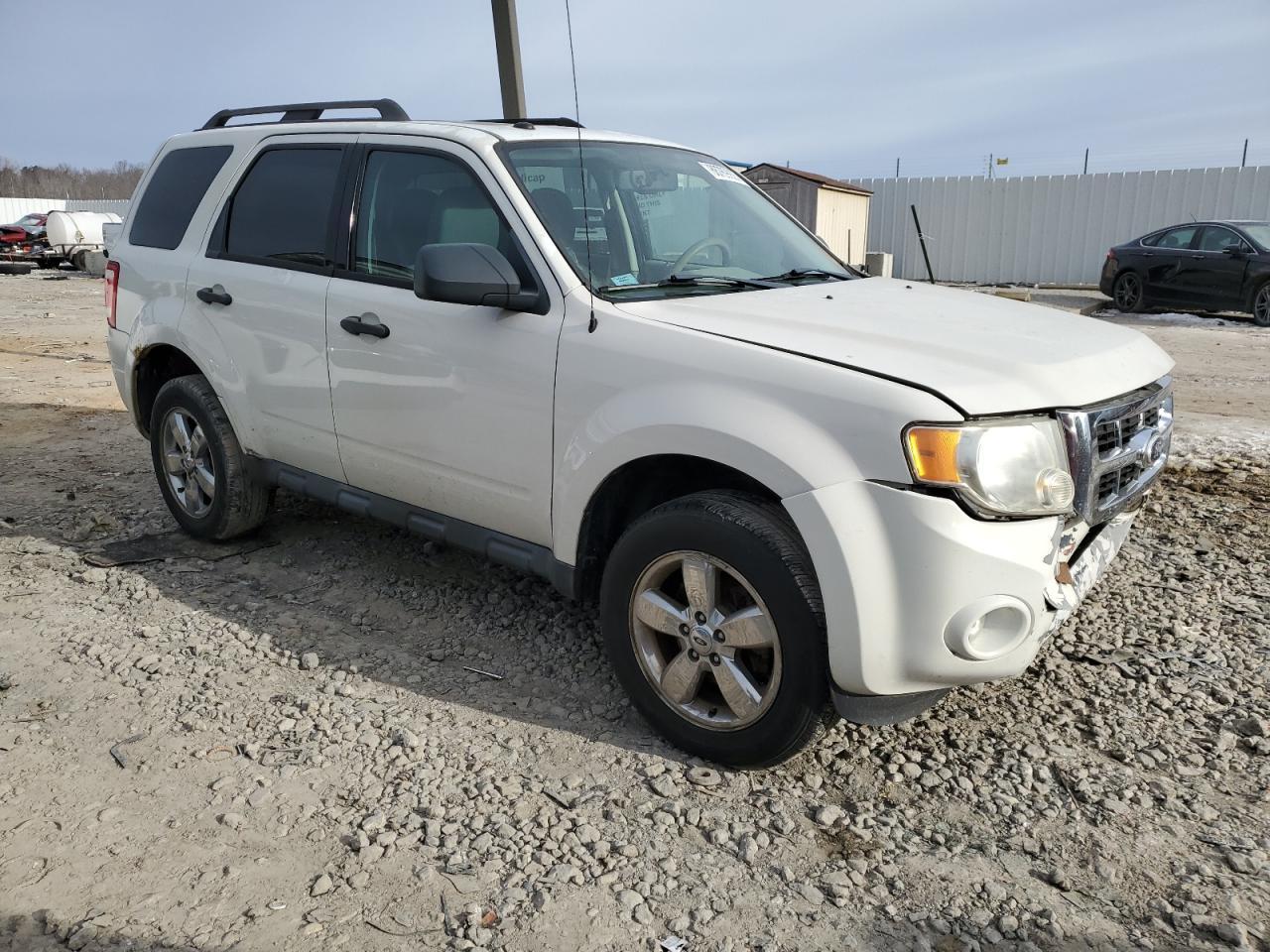 2010 FORD ESCAPE XLT - Фото 4