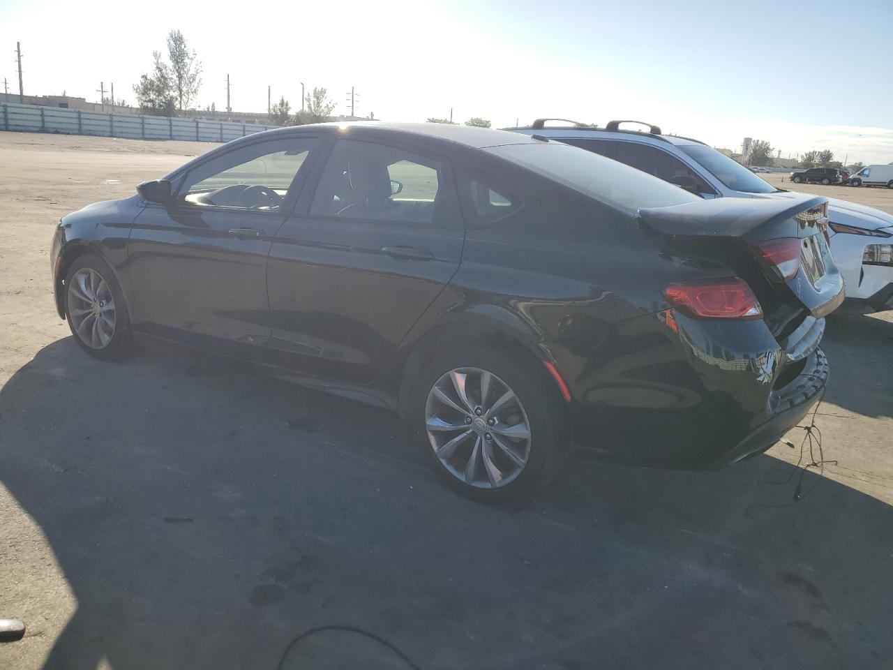 2015 CHRYSLER 200 S - Image 2
