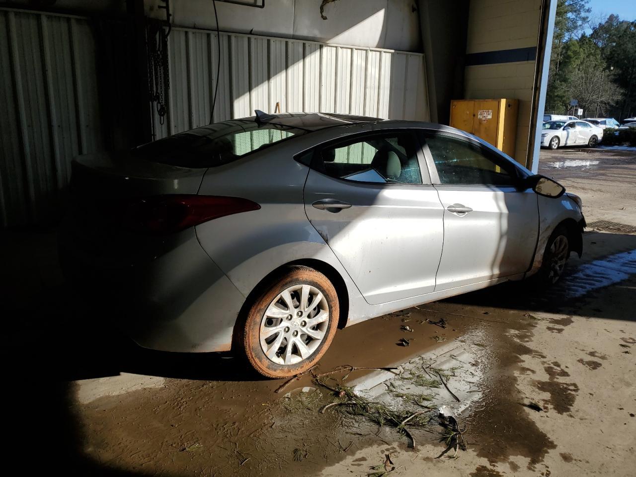 2013 HYUNDAI ELANTRA GL - Image 3