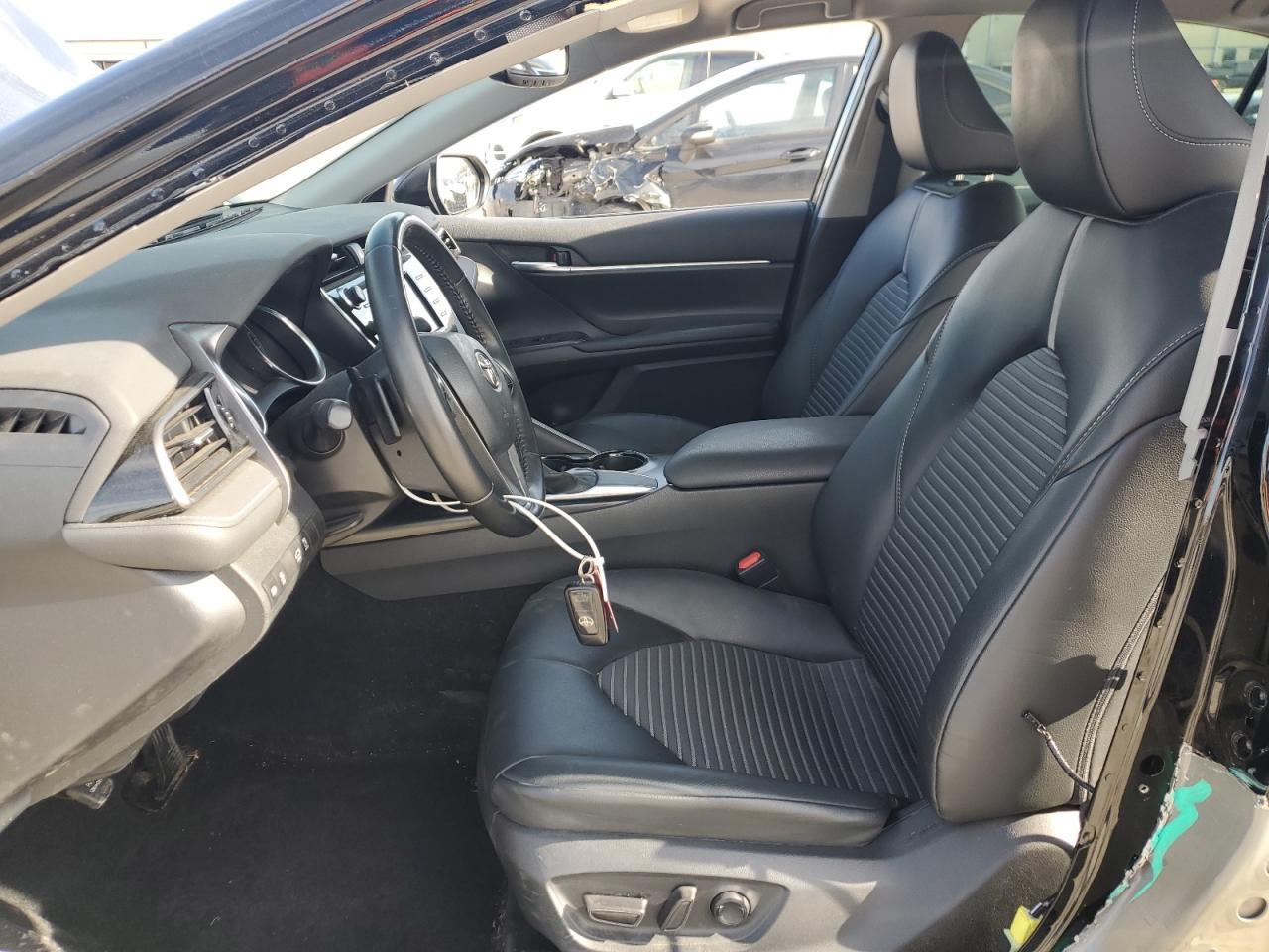2020 TOYOTA CAMRY SE - Image 7