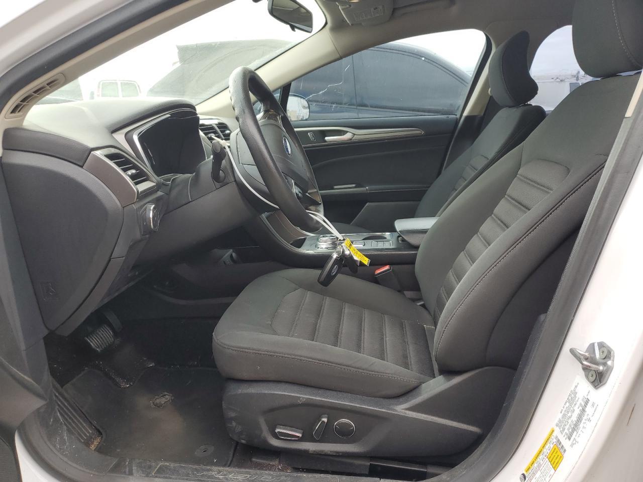 2017 FORD FUSION SE - Фото 7