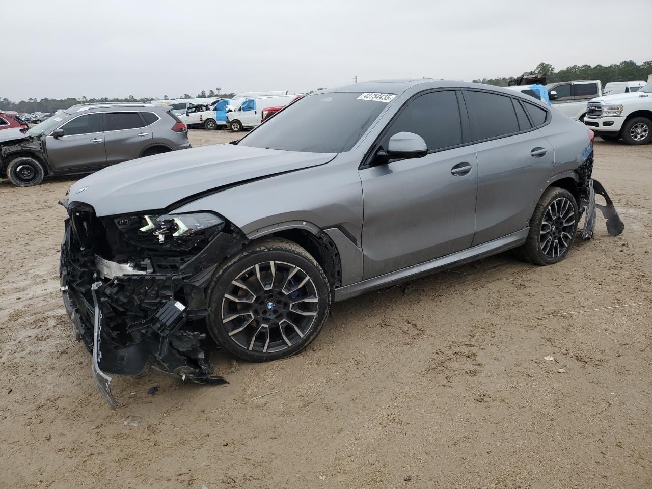 2024 BMW X6 XDRIVE4