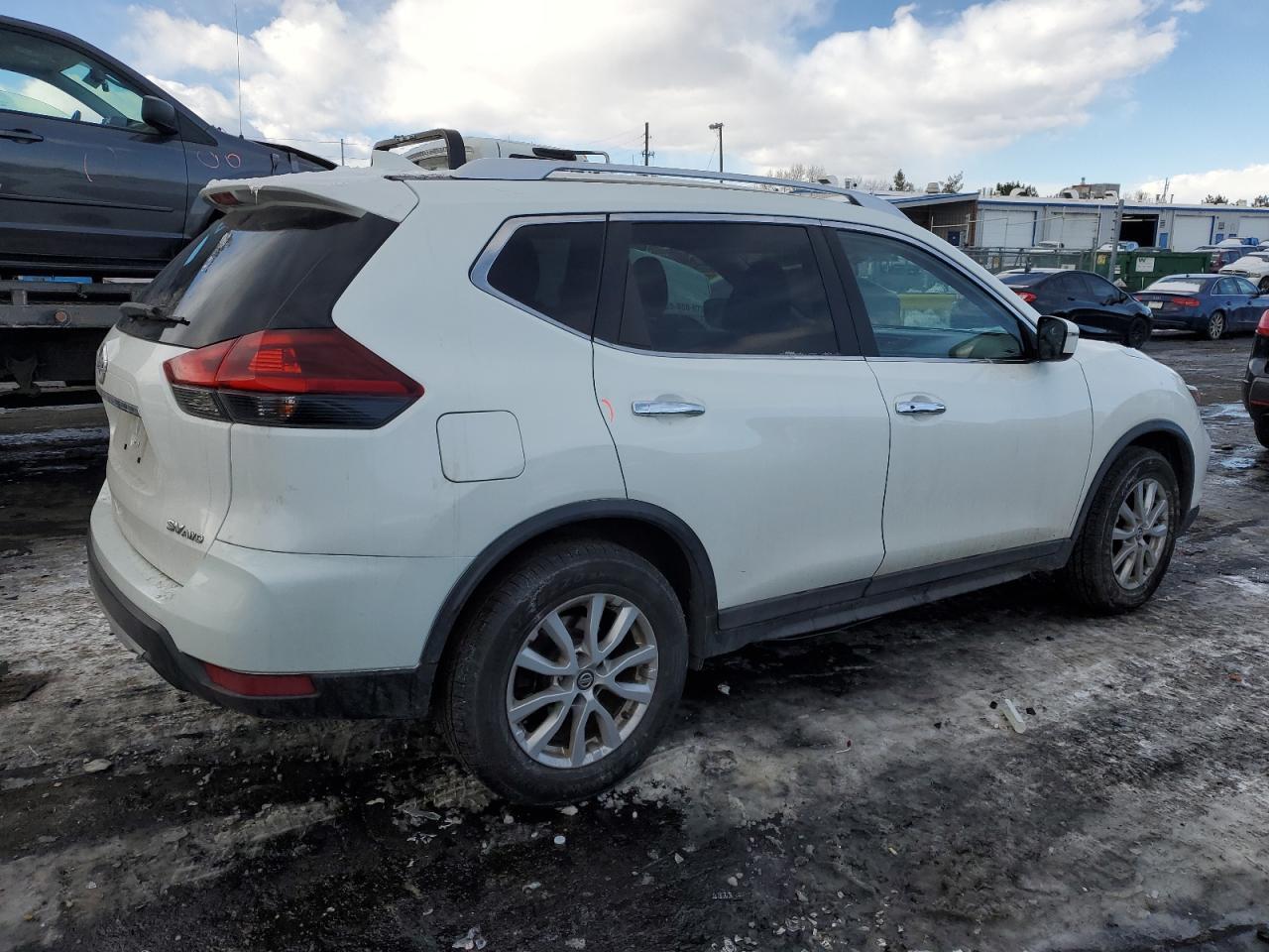 2018 NISSAN ROGUE S - Image 3
