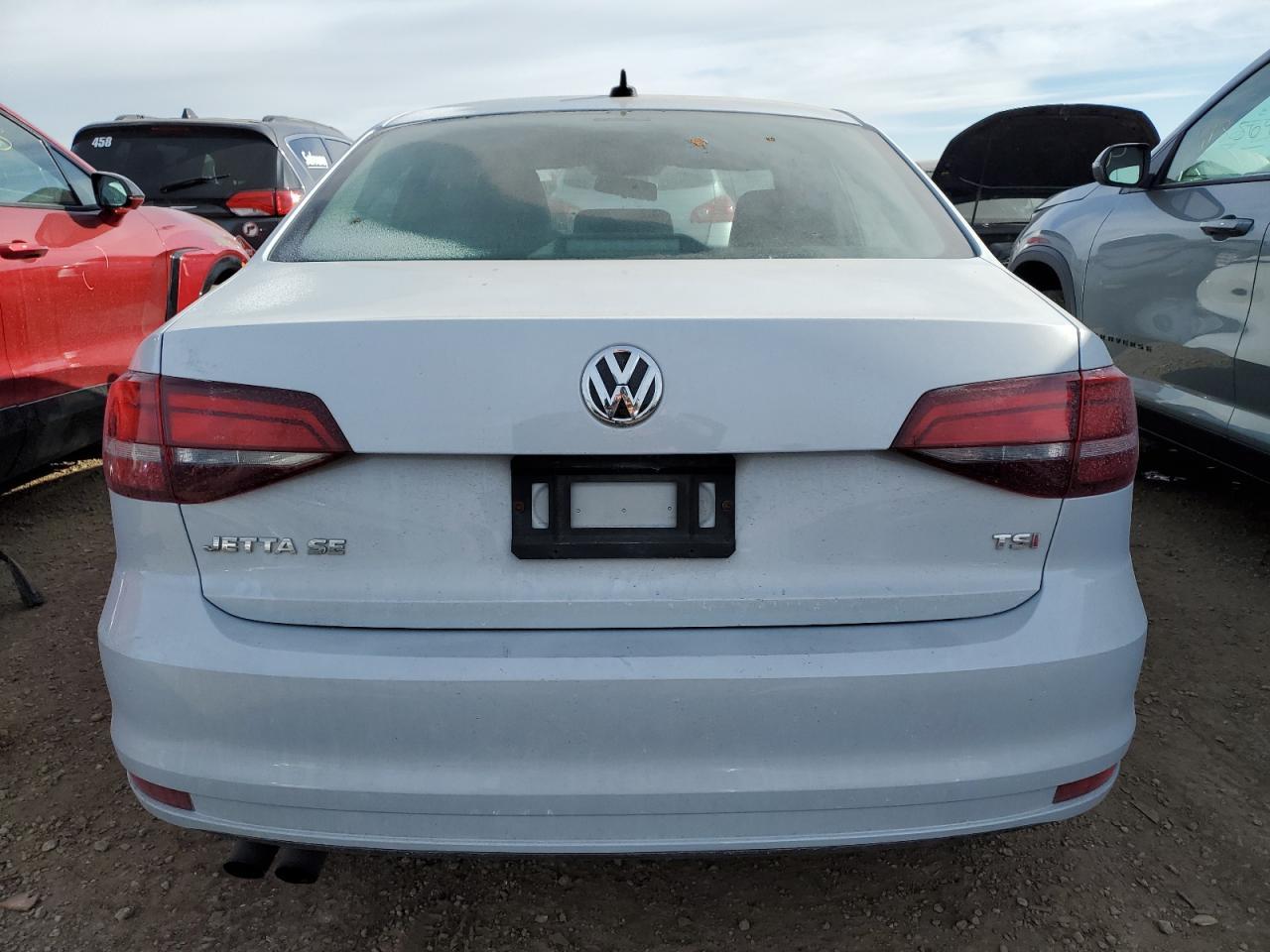 2017 VOLKSWAGEN JETTA SE - Image 6