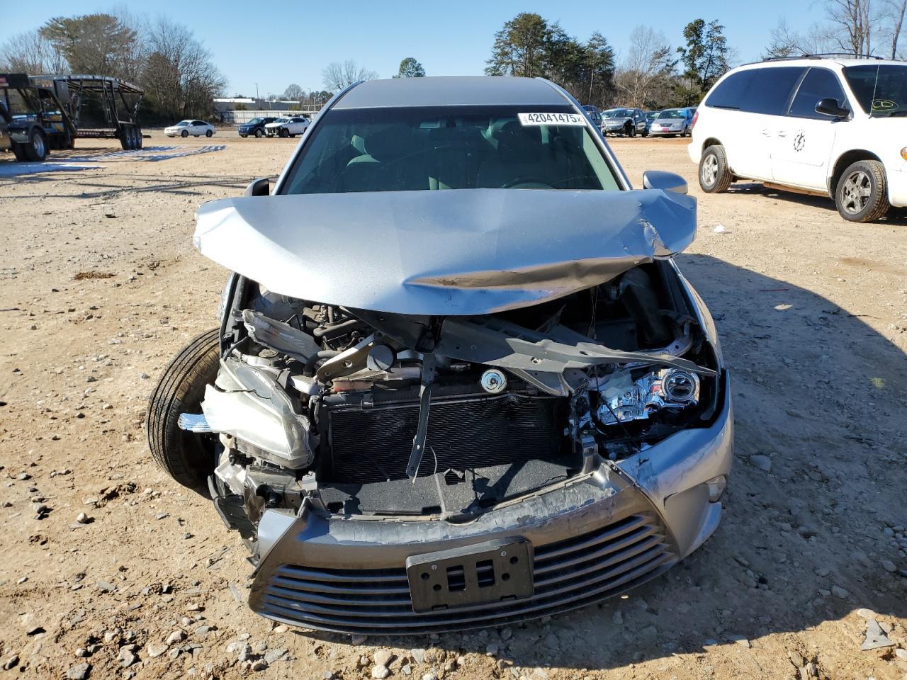 2016 TOYOTA CAMRY LE - Фото 5