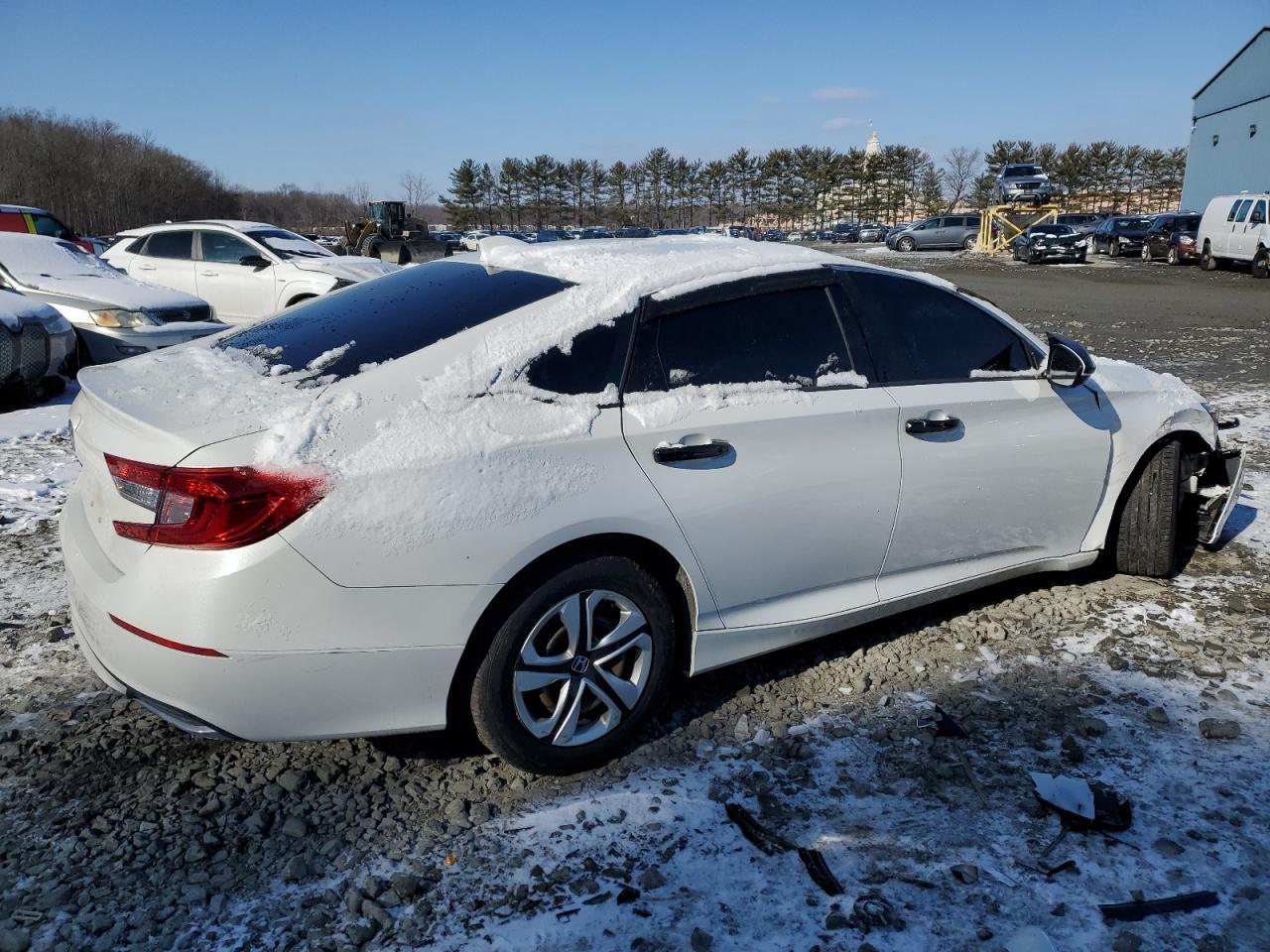 2018 HONDA ACCORD LX - Image 3