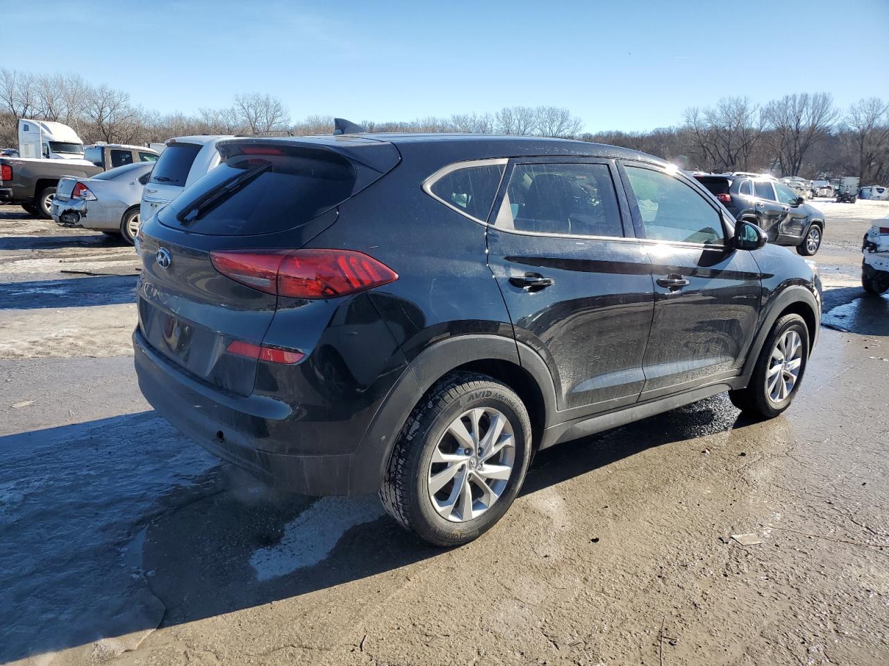 2019 HYUNDAI TUCSON SE - Фото 3