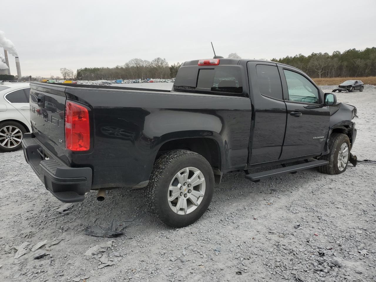 2022 CHEVROLET COLORADO L - Image 3