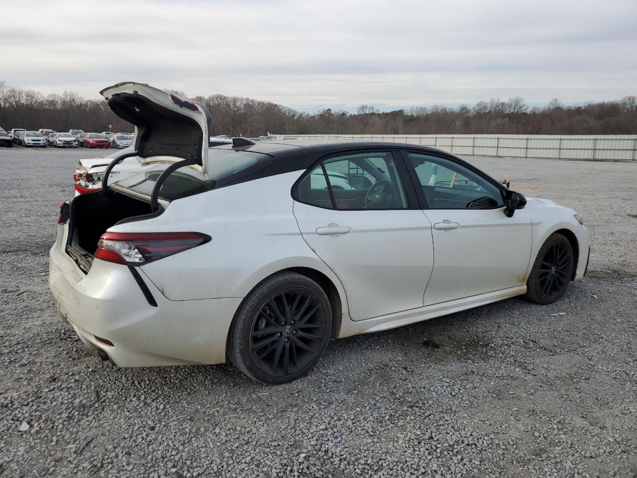 2022 TOYOTA CAMRY XSE - Image 3