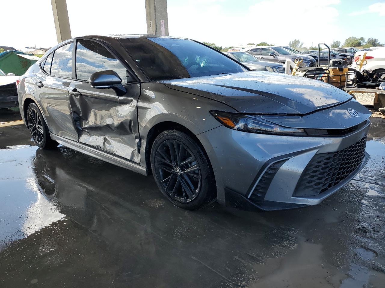2025 TOYOTA CAMRY XSE - Фото 4
