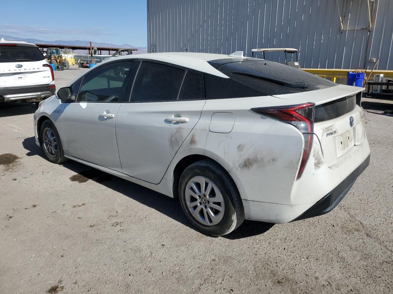 2016 TOYOTA PRIUS - Image 2