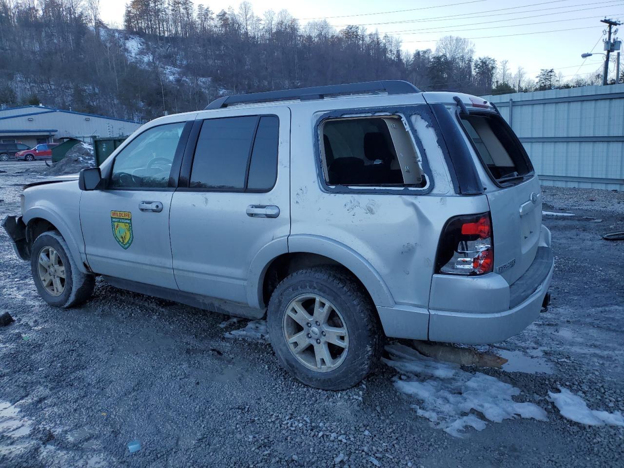 2010 FORD EXPLORER X - Фото 2