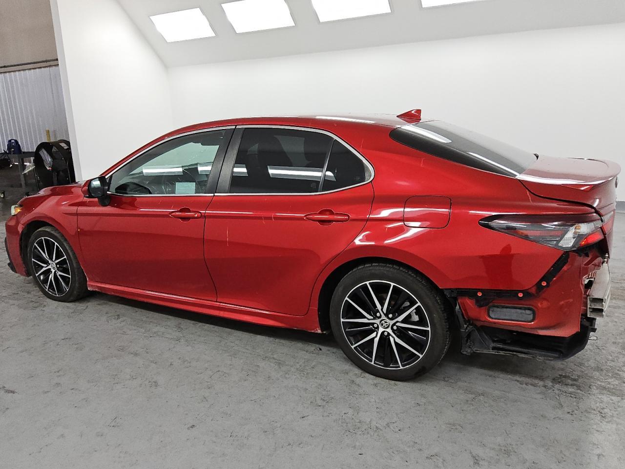 2021 TOYOTA CAMRY SE - Image 2