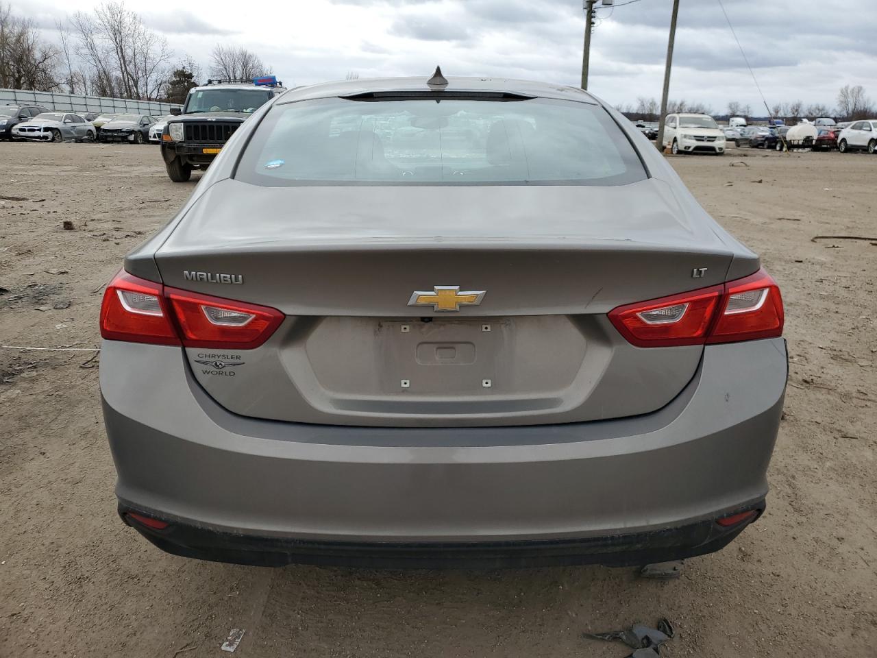 2017 CHEVROLET MALIBU LT - Фото 6