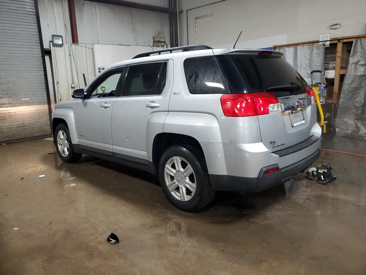 2014 GMC TERRAIN SL - Фото 2