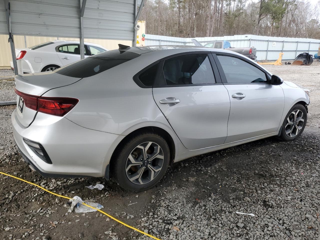 2021 KIA FORTE FE - Фото 3
