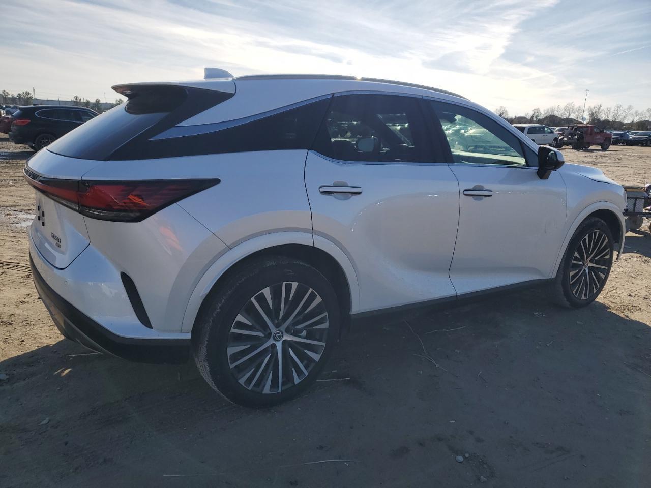 2023 LEXUS RX 350 BAS - Image 3