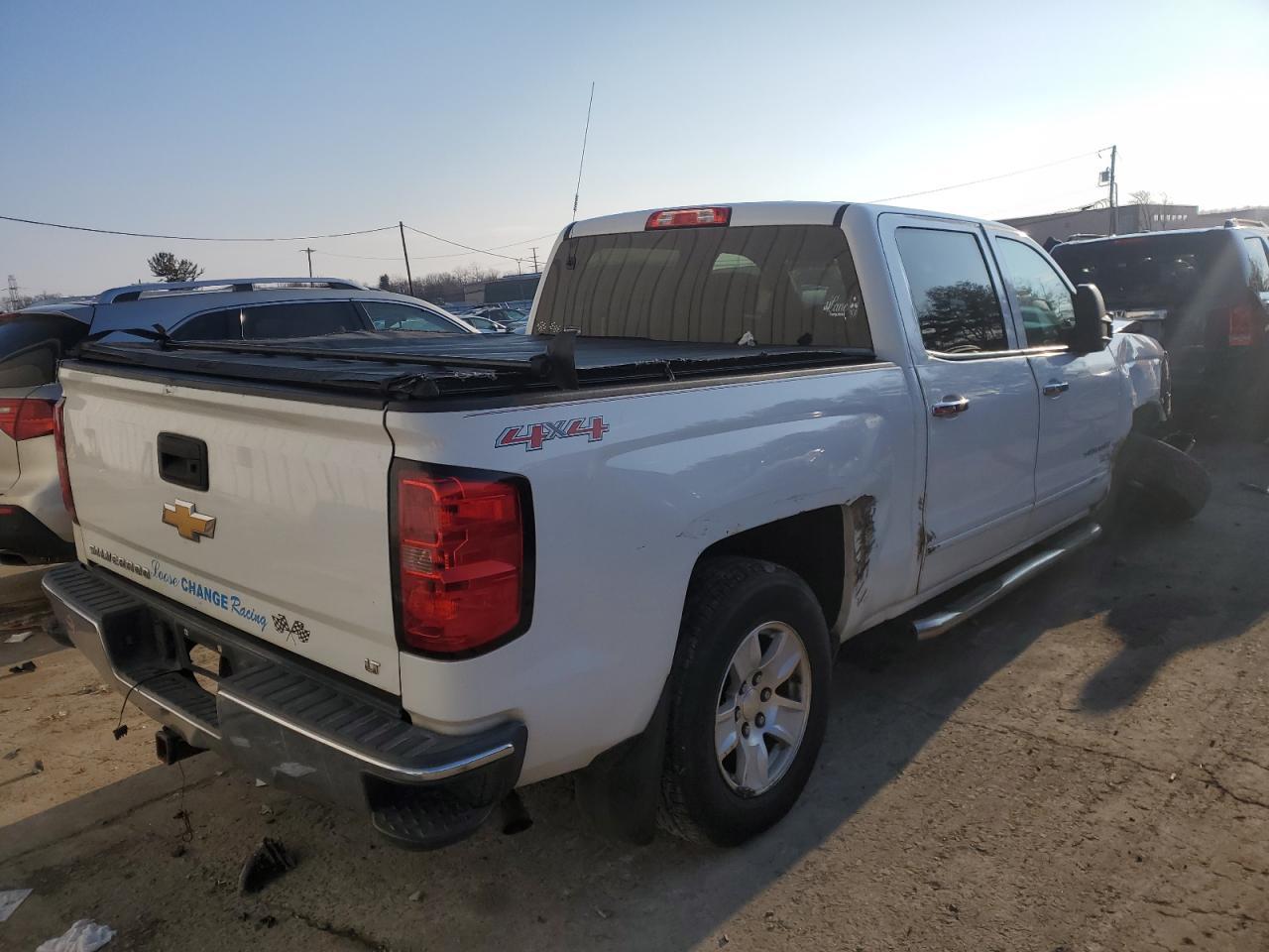 2015 CHEVROLET SILVERADO - Фото 3